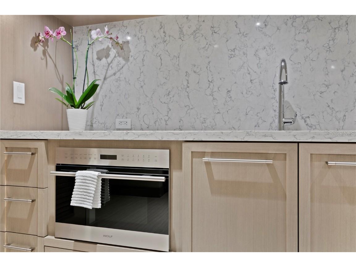 691 S Gulfview Boulevard #1408 Clearwater Beach FL 33767 U8166076 image8