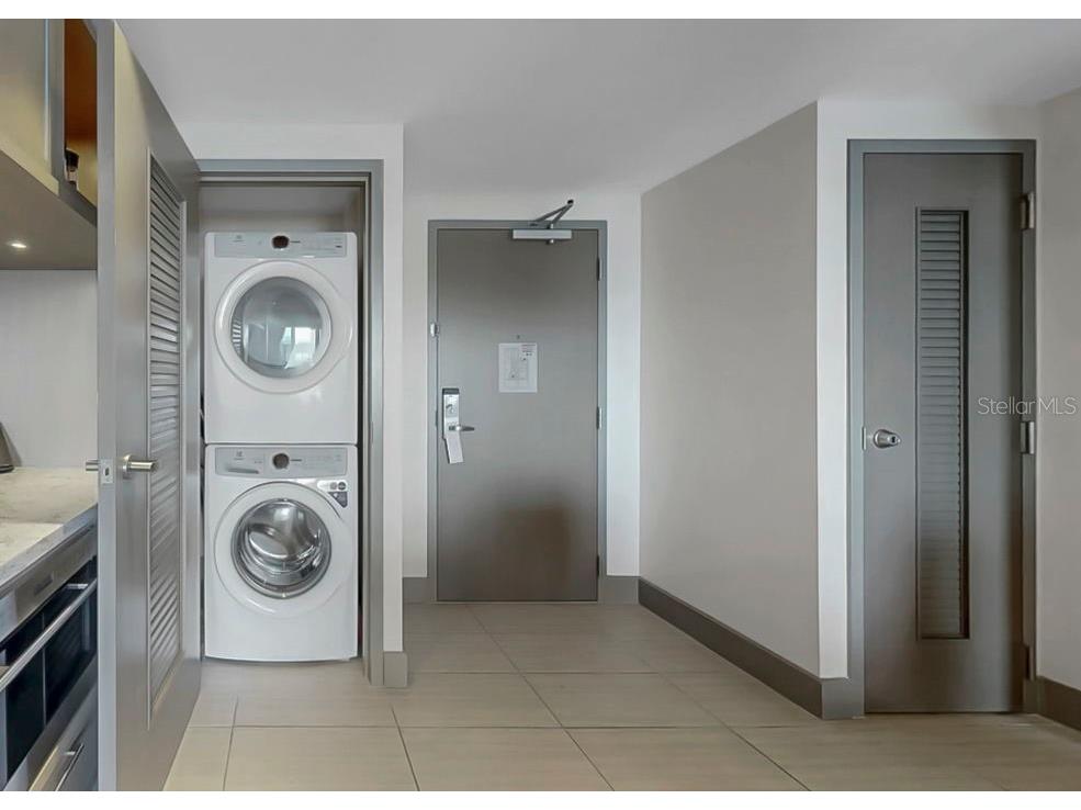 691 S Gulfview Boulevard #1410 Clearwater Beach FL 33767 TB8462252 image10