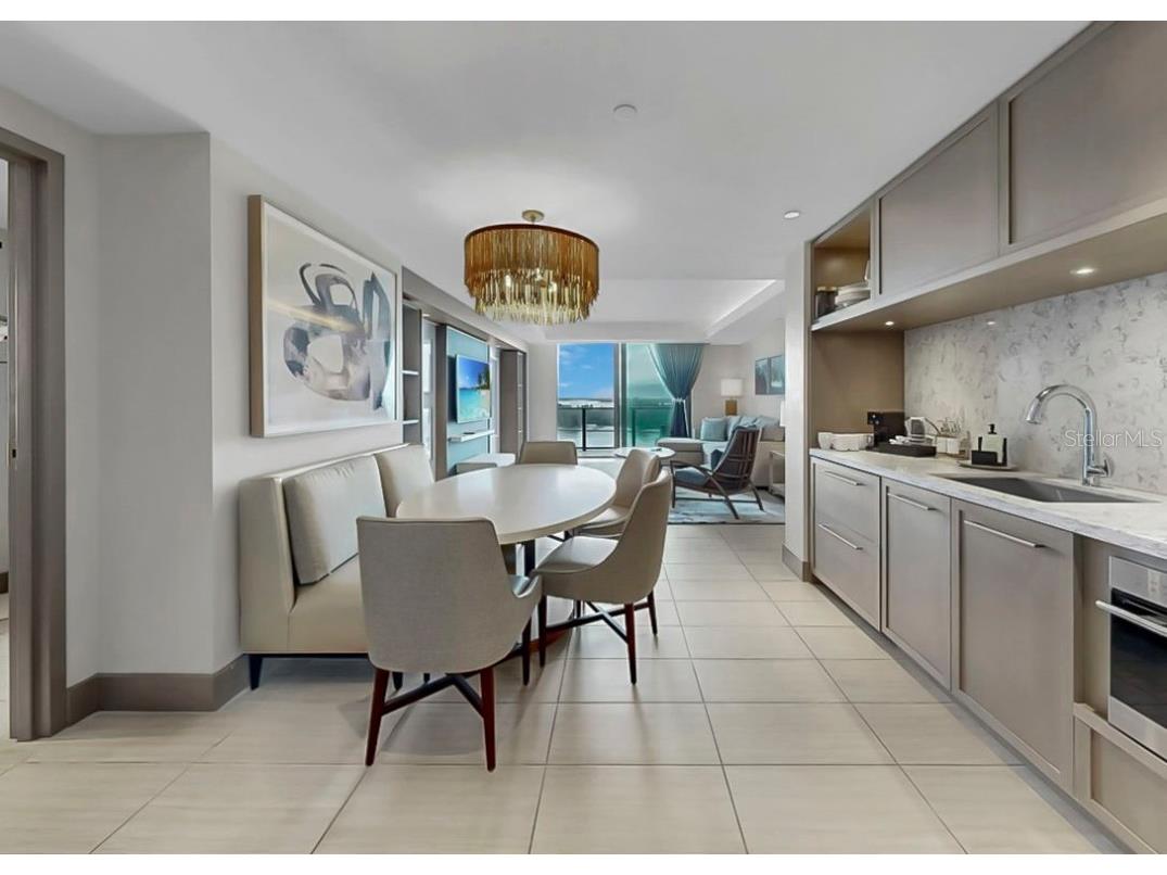 691 S Gulfview Boulevard #1410 Clearwater Beach FL 33767 TB8462252 image2