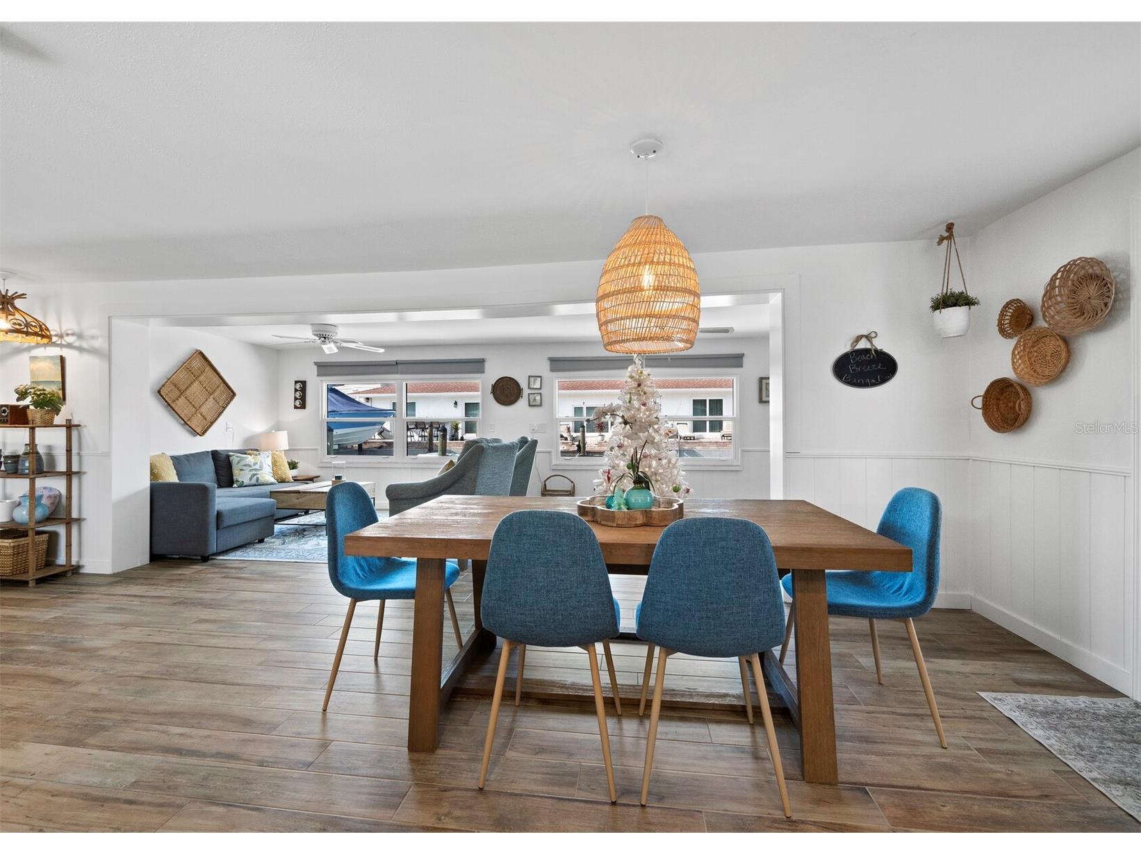 691 Tarawitt Drive Longboat Key FL 34228 - CANAL TO INTRACOASTAL WATERWAY A4678131 image15