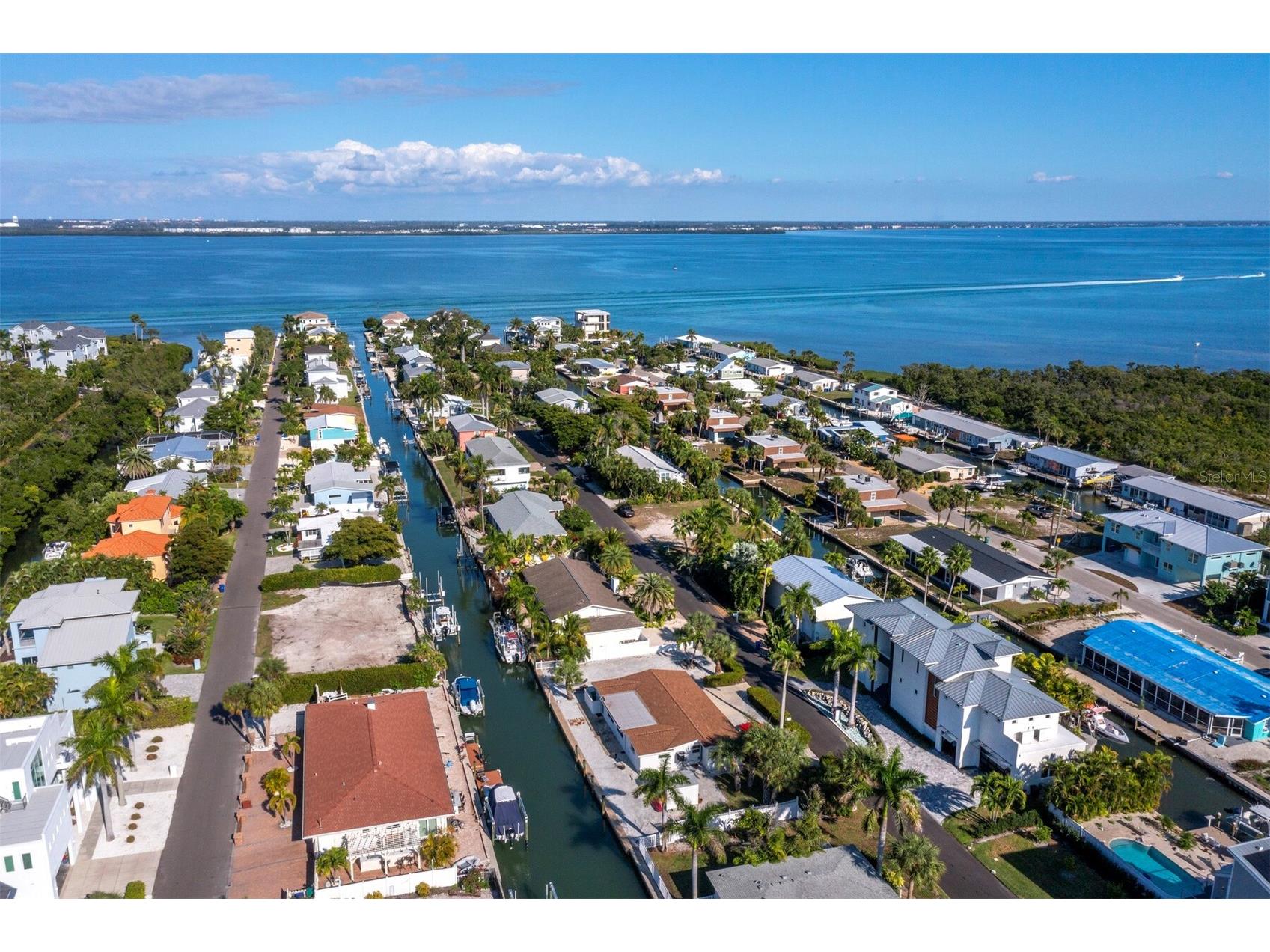 691 Tarawitt Drive Longboat Key FL 34228 - CANAL TO INTRACOASTAL WATERWAY A4678131 image36