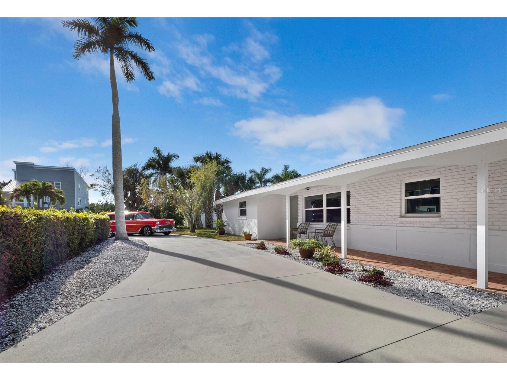 691 Tarawitt Drive Longboat Key FL 34228 - CANAL TO INTRACOASTAL WATERWAY A4678131 image5