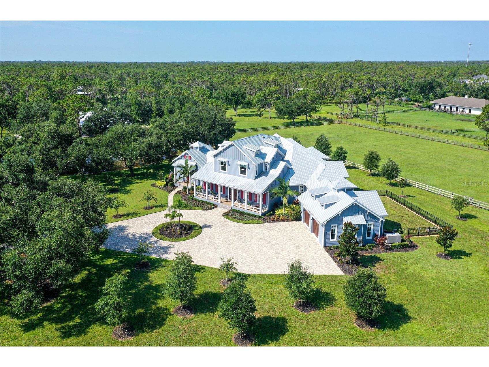 6910 211th Street E Bradenton FL 34211 A4661176 image1