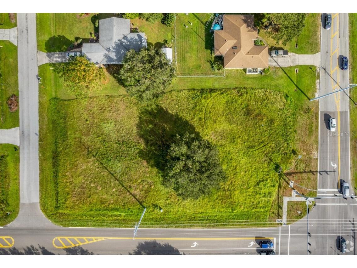 6910 36th Avenue E Palmetto FL 34221 TB8359080 image1