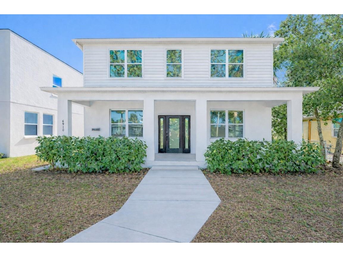 6910 Dartmouth Avenue N Saint Petersburg FL 33710 TB8456701 image1