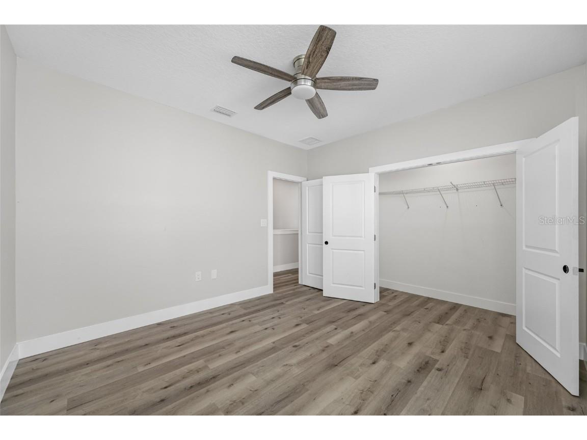 6910 Dartmouth Avenue N Saint Petersburg FL 33710 TB8456701 image16