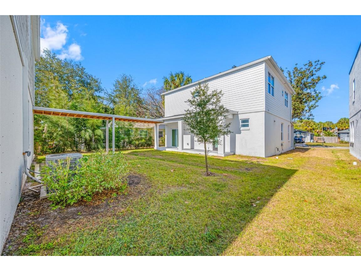 6910 Dartmouth Avenue N Saint Petersburg FL 33710 TB8456701 image2