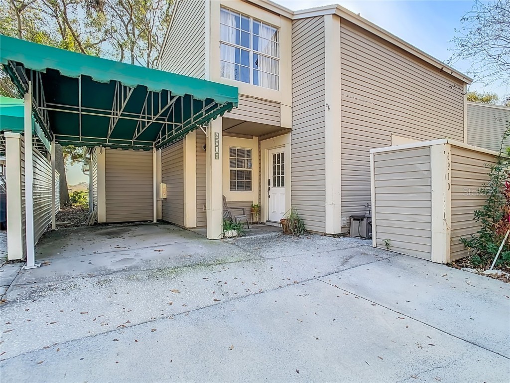 6910 Lake Place Court Tampa FL 33634 TB8348223 image1