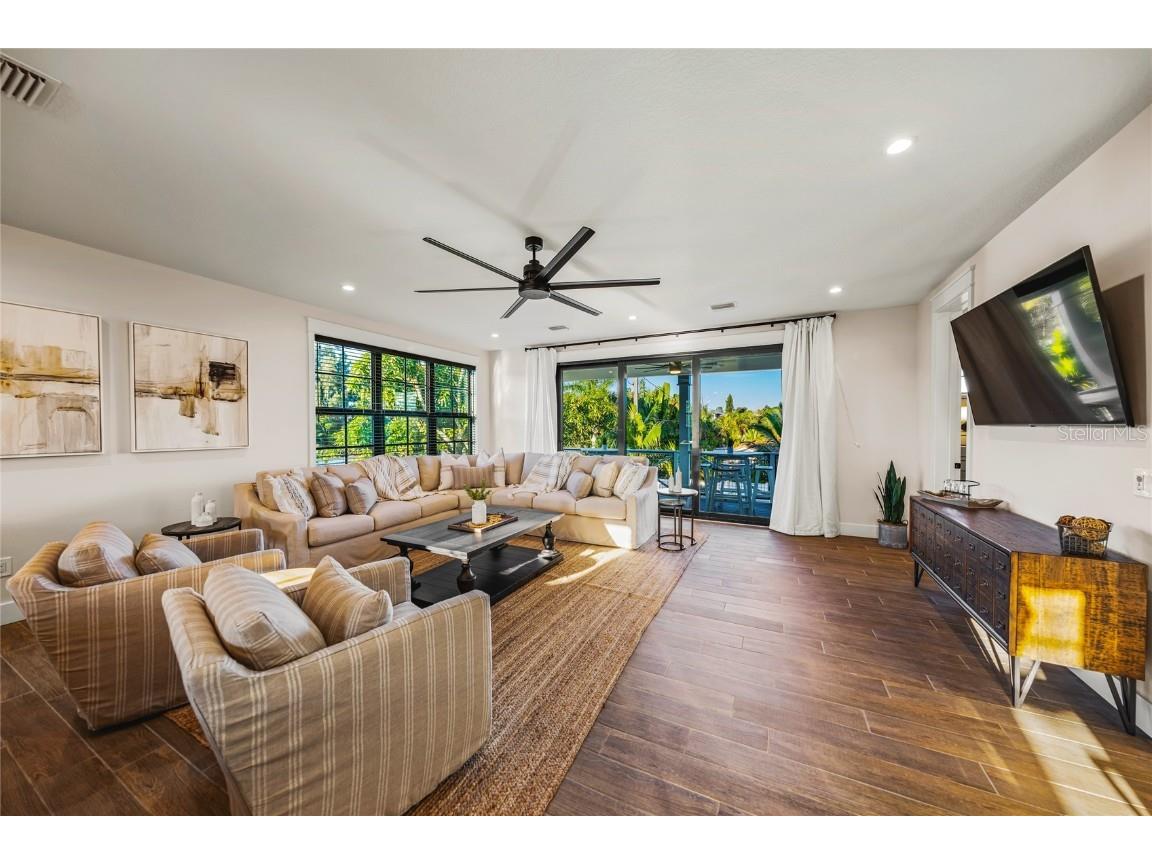 6910 Midnight Pass Road #A Sarasota FL 34242 A4674217 image11