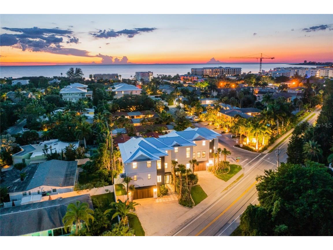 6910 Midnight Pass Road #A Sarasota FL 34242 A4674217 image2