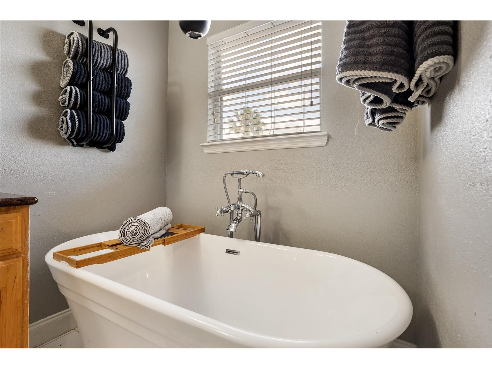 6911 Beargrass Road Harmony FL 34773 - BUCK LAKE AND CAT LAKE O6384577 image23