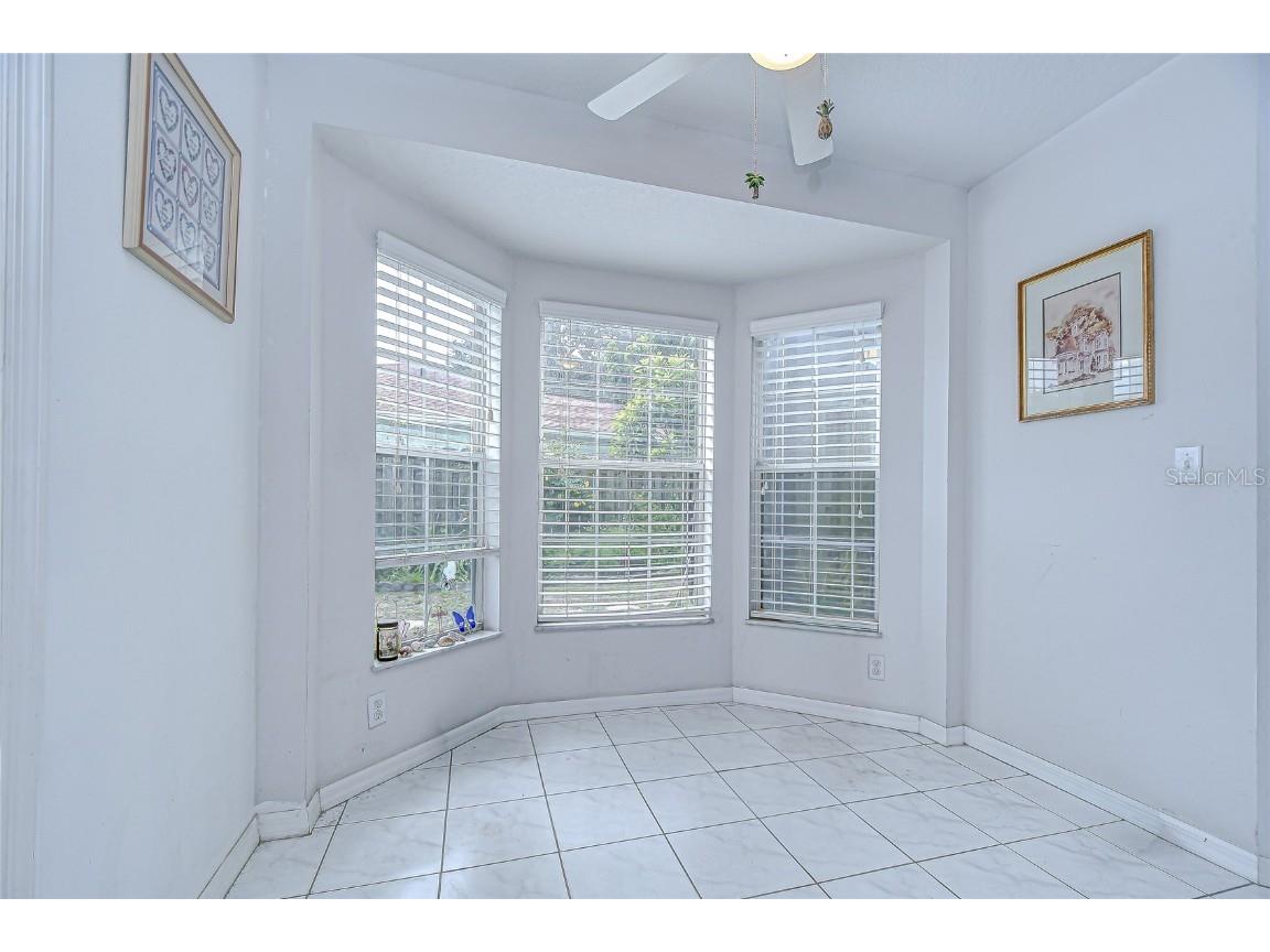 6911 Oakcrest Way Zephyrhills FL 33542 W7881903 image14