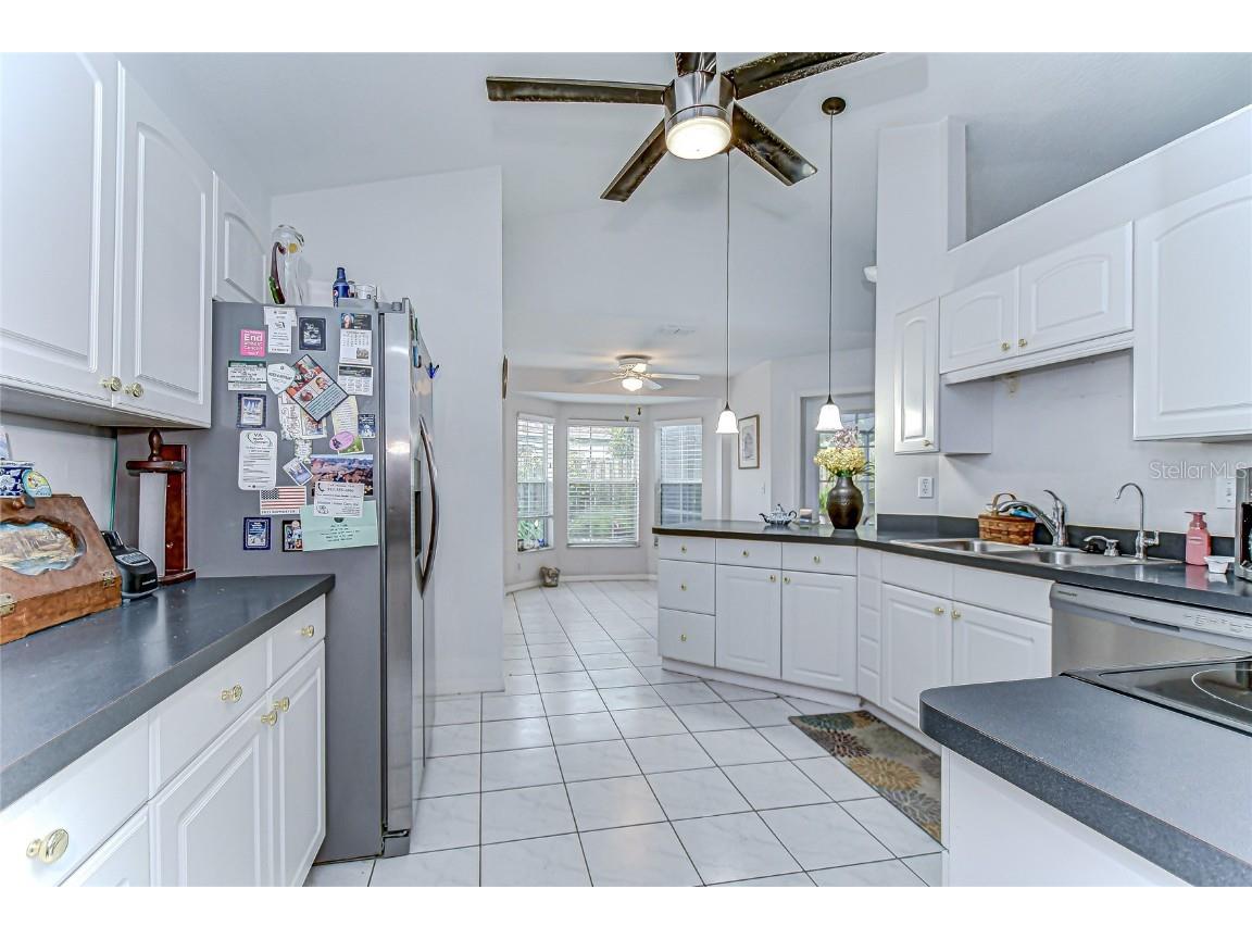 6911 Oakcrest Way Zephyrhills FL 33542 W7881903 image17