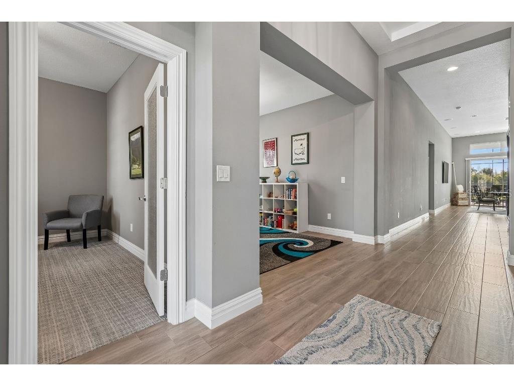 6911 Park Strand Drive Apollo Beach FL 33572 TB8484610 image4