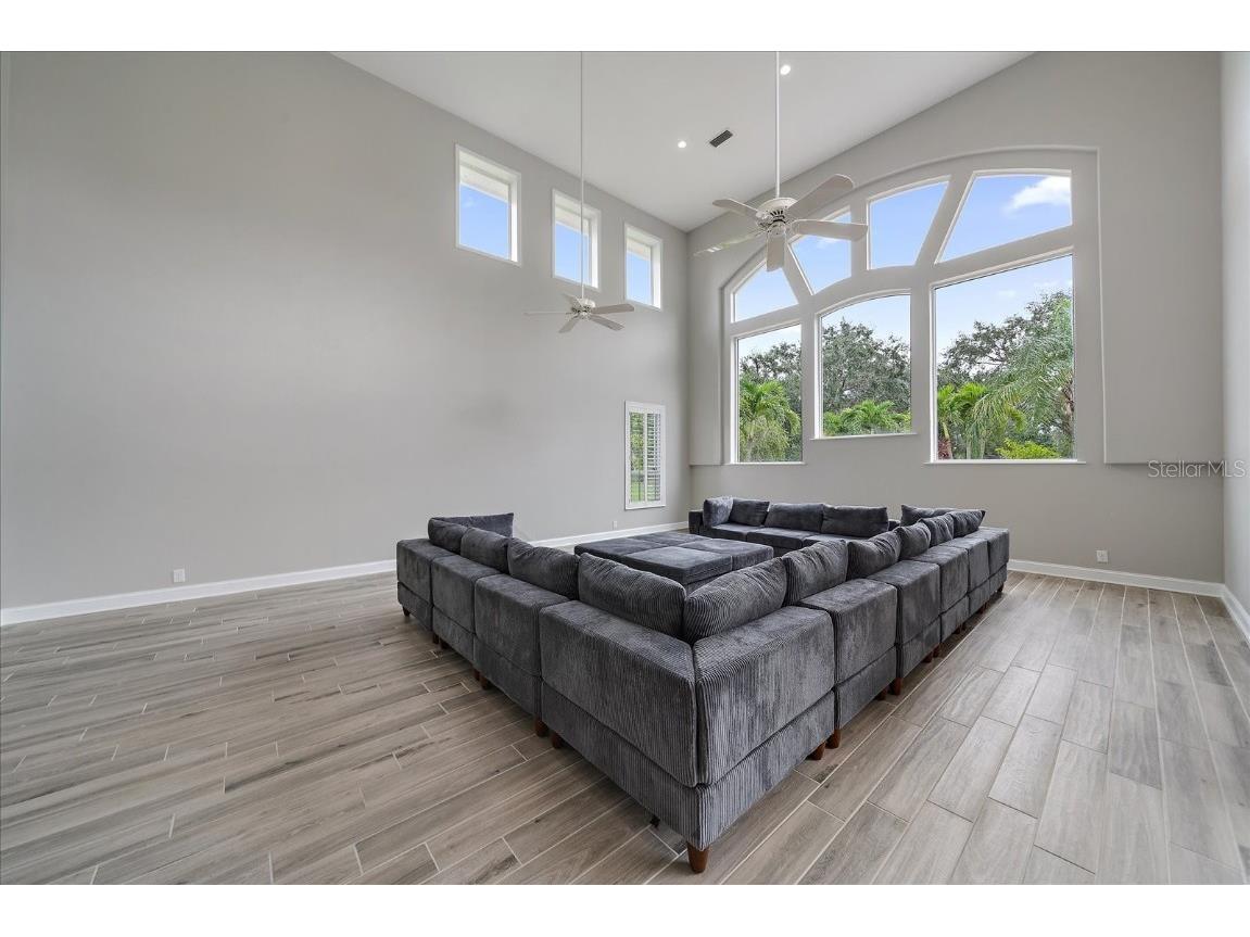 6911 Riversedge Street Circle Bradenton FL 34202 A4663802 image14