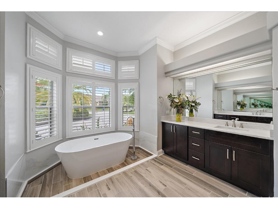 6911 Riversedge Street Circle Bradenton FL 34202 A4663802 image38