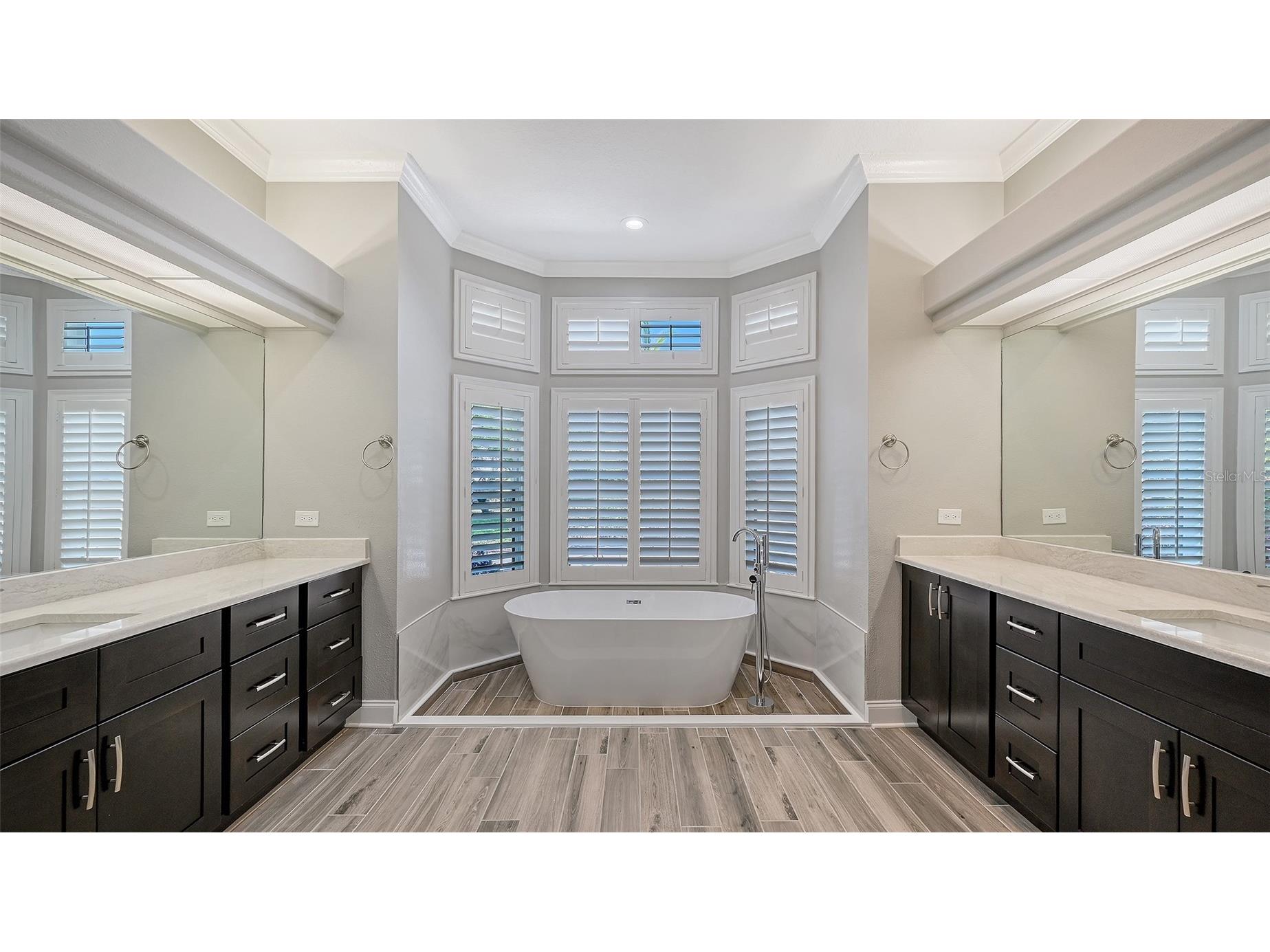 6911 Riversedge Street Circle Bradenton FL 34202 A4687298 image36