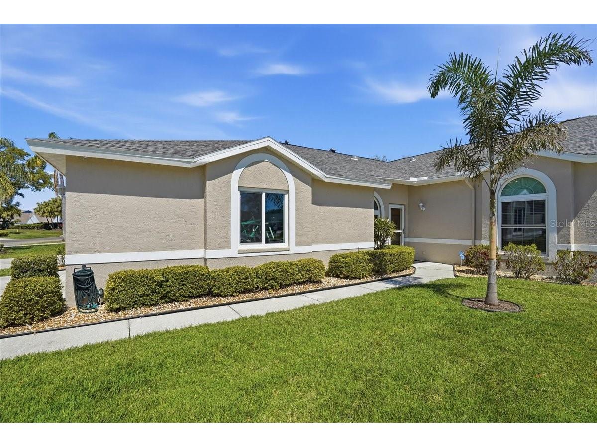 6911 Stoneywalk Court Bradenton FL 34203 A4687162 image1