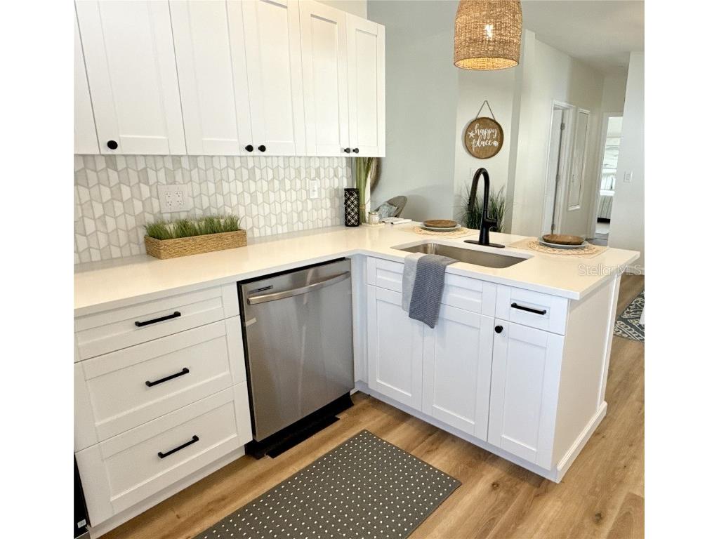 6912 Americana Drive NE #170 Saint Petersburg FL 33702 - TAMPA BAY TB8438037 image14