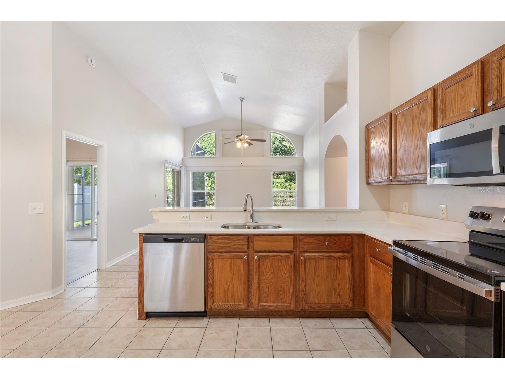 6912 Jamestown Manor Drive Riverview FL 33578 TB8507357 image6