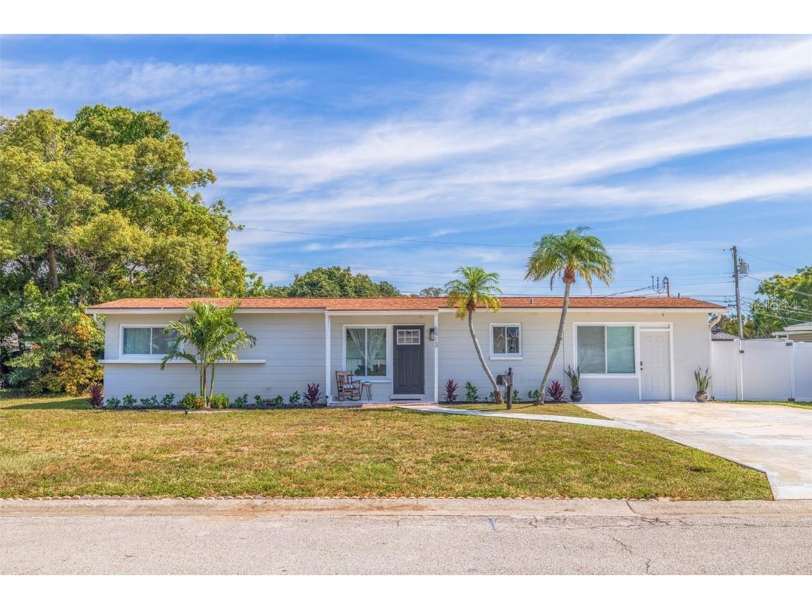 6913 Meadowlawn Drive N Saint Petersburg FL 33702 - LAKE LAGUNA U8218545 image1