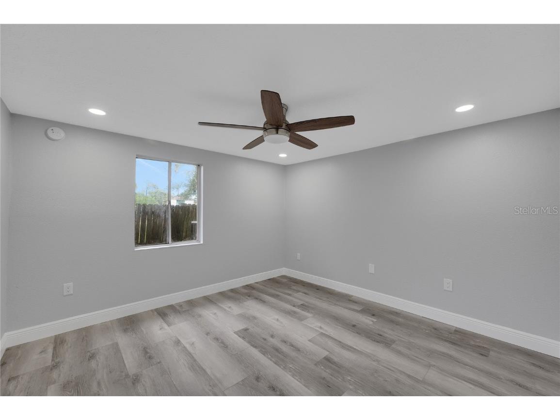 6914 Harbor Drive Hudson FL 34667 TB8423152 image17