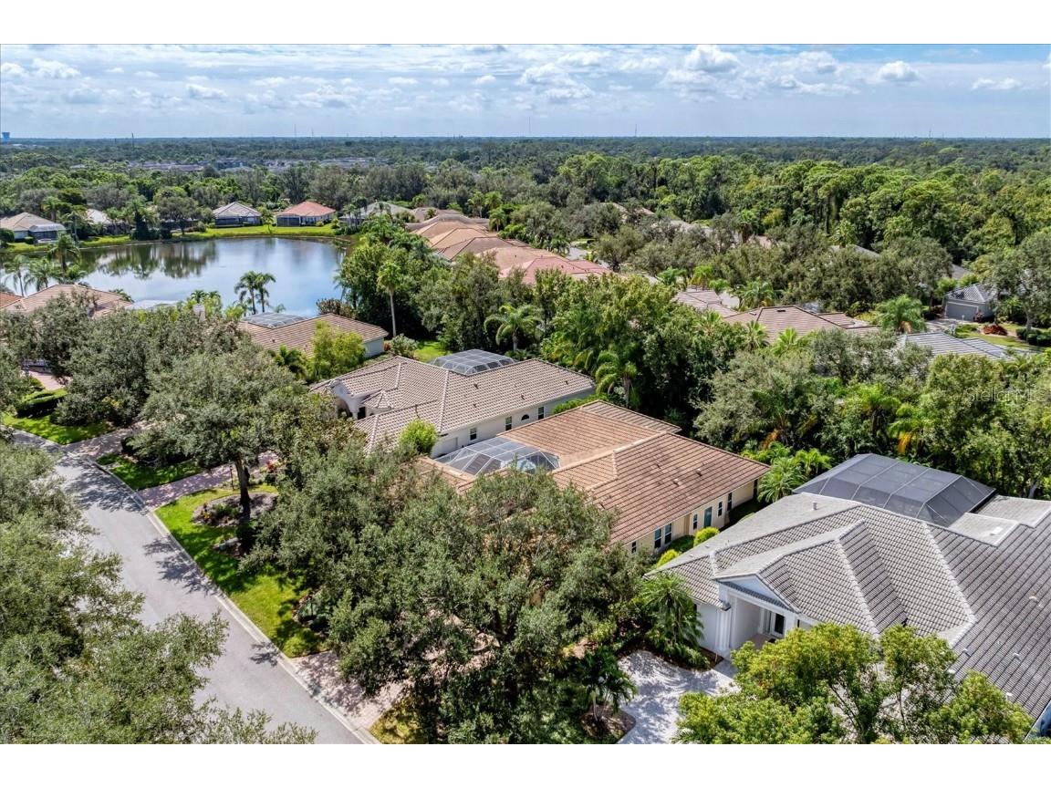 6914 Stanhope Place University Park FL 34201 A4666056 image60