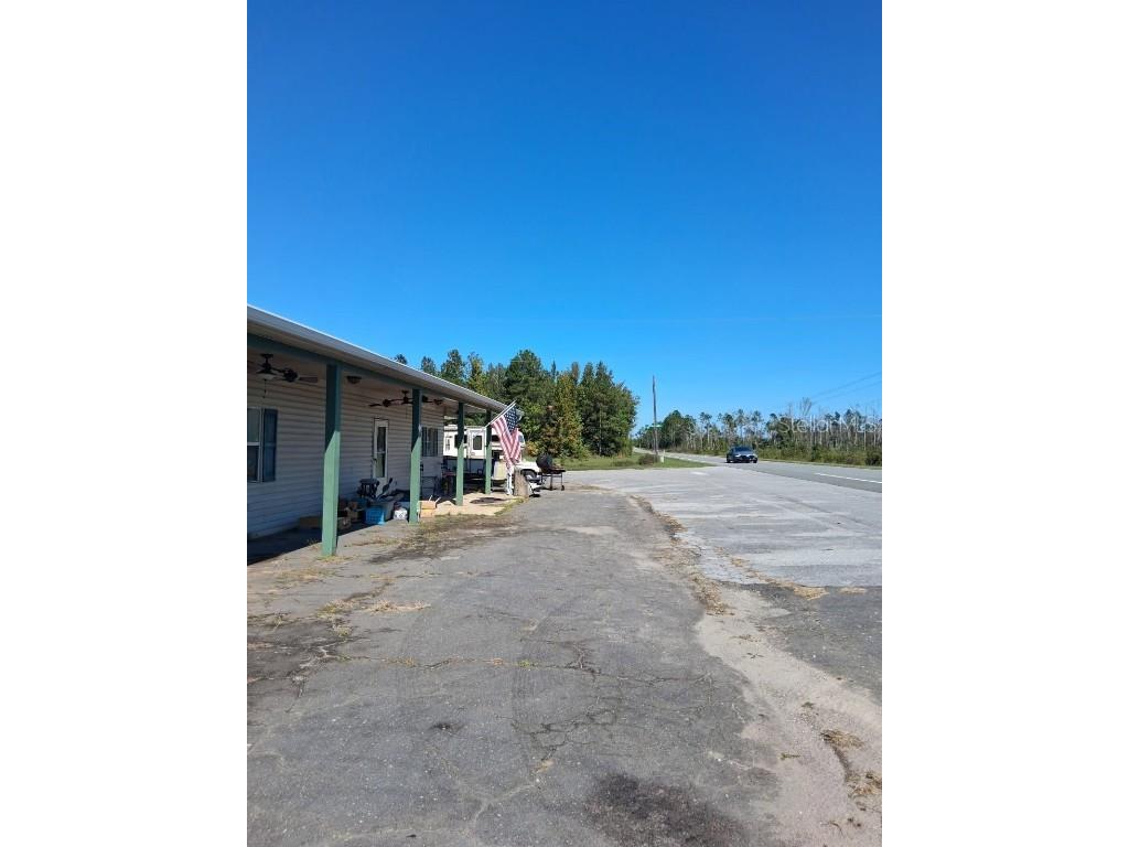 6914 State Road 71 S Blountstown FL 32424 TB8446263 image1