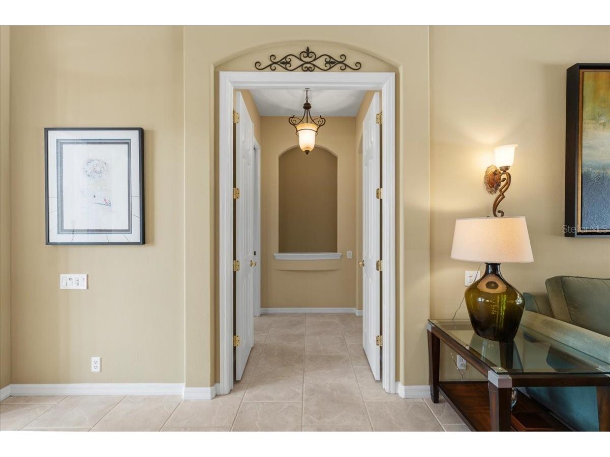6914 Treymore Court Sarasota FL 34243 A4688605 image21