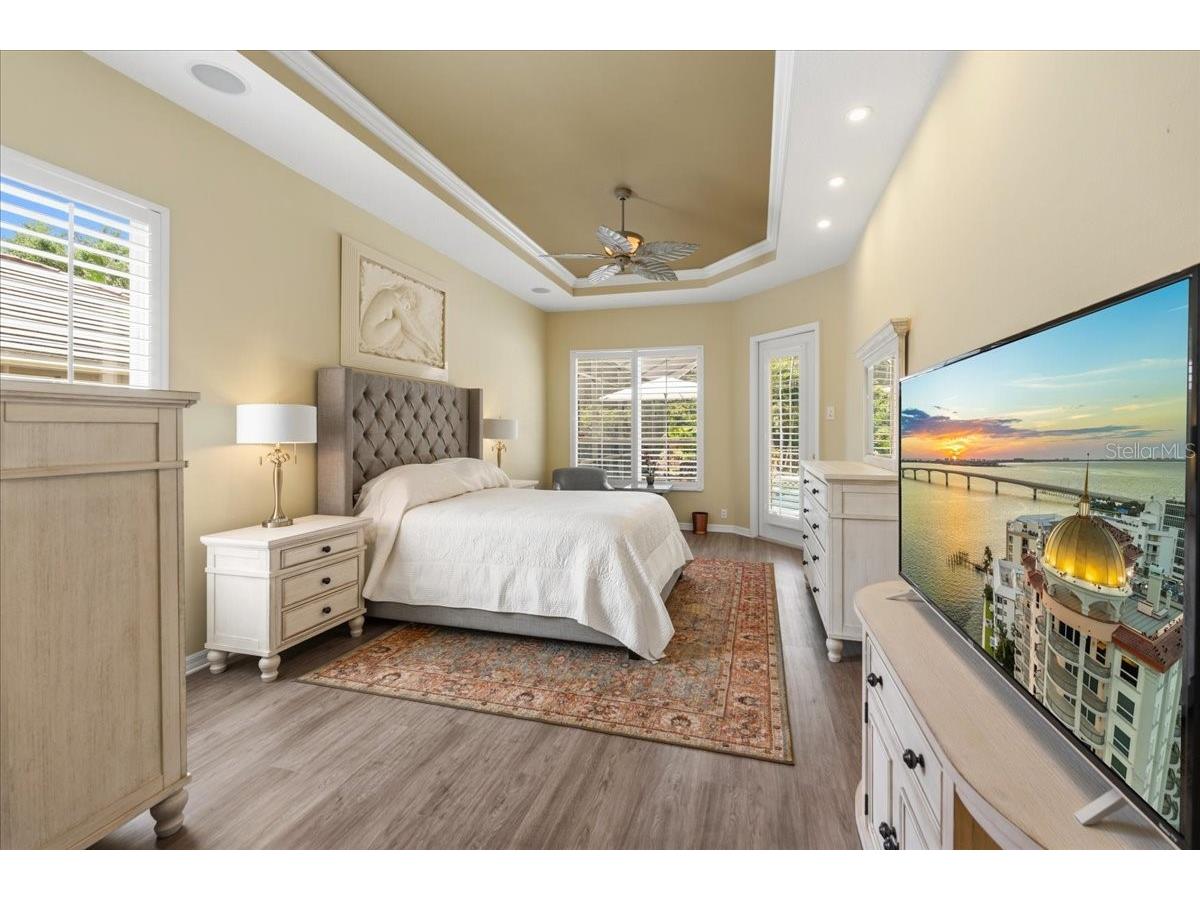 6914 Treymore Court Sarasota FL 34243 A4688605 image22