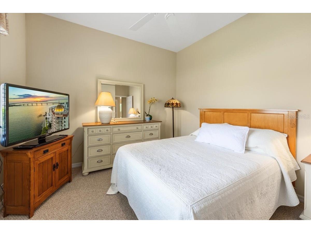 6914 Treymore Court Sarasota FL 34243 A4688605 image29