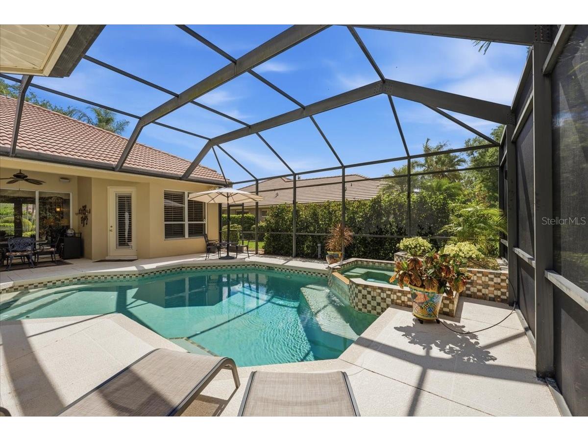 6914 Treymore Court Sarasota FL 34243 A4688605 image38