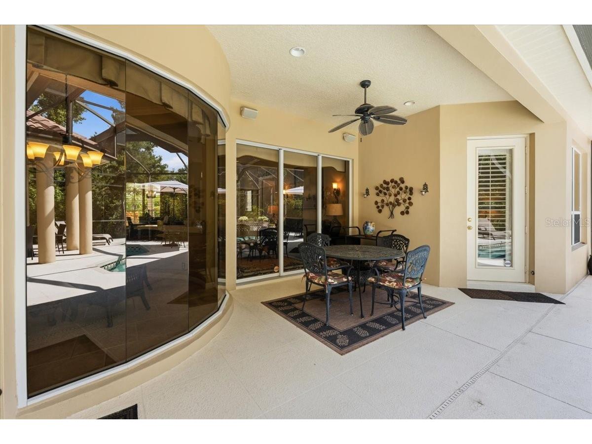 6914 Treymore Court Sarasota FL 34243 A4688605 image43