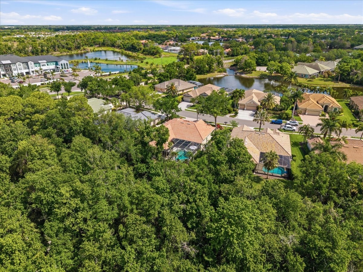 6914 Treymore Court Sarasota FL 34243 A4688605 image55