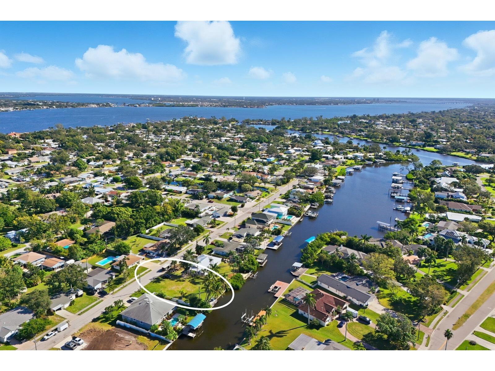 6915 9th Avenue NW Bradenton FL 34209 A4669090 image1