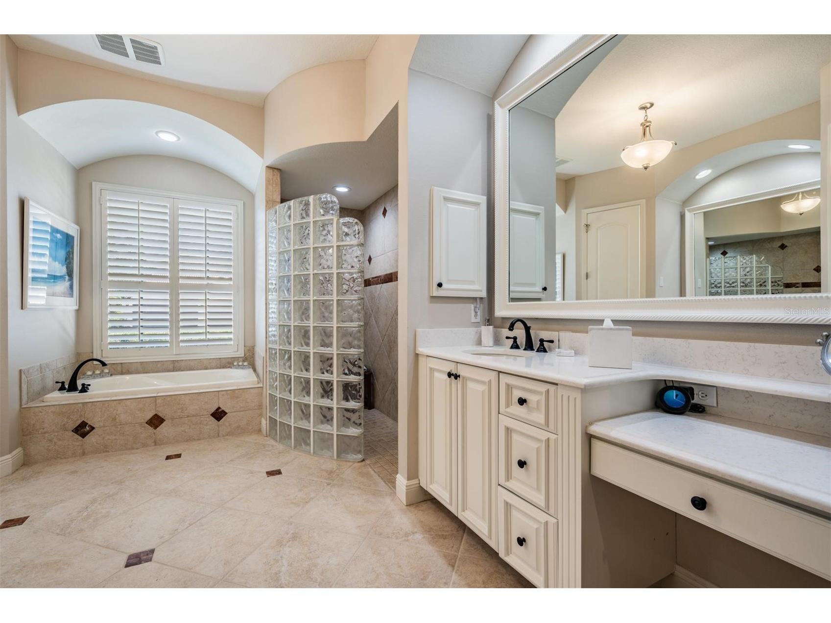 6915 Brier Creek Court Lakewood Ranch FL 34202 TB8448894 image13