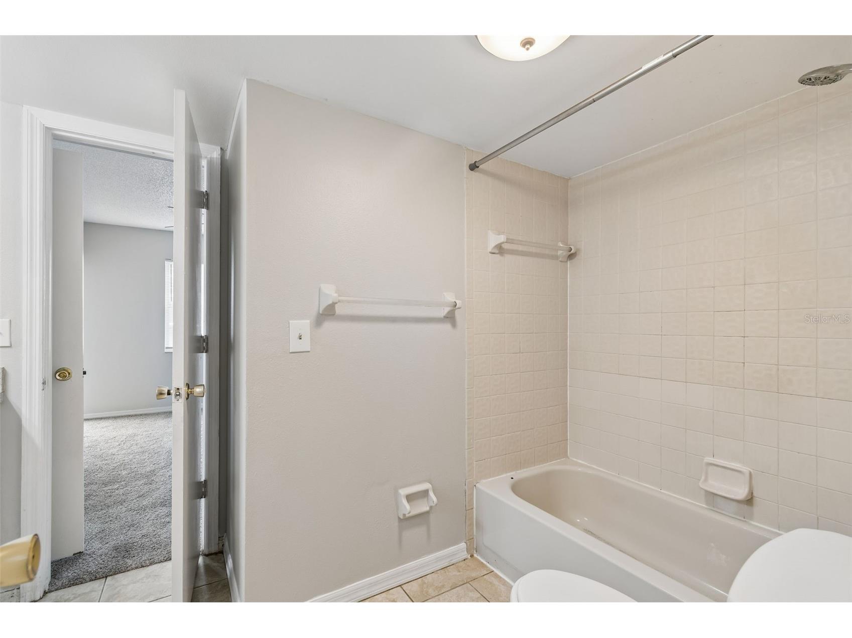 6915 Stones Throw Circle N #3106 Saint Petersburg FL 33710 TB8484140 image17