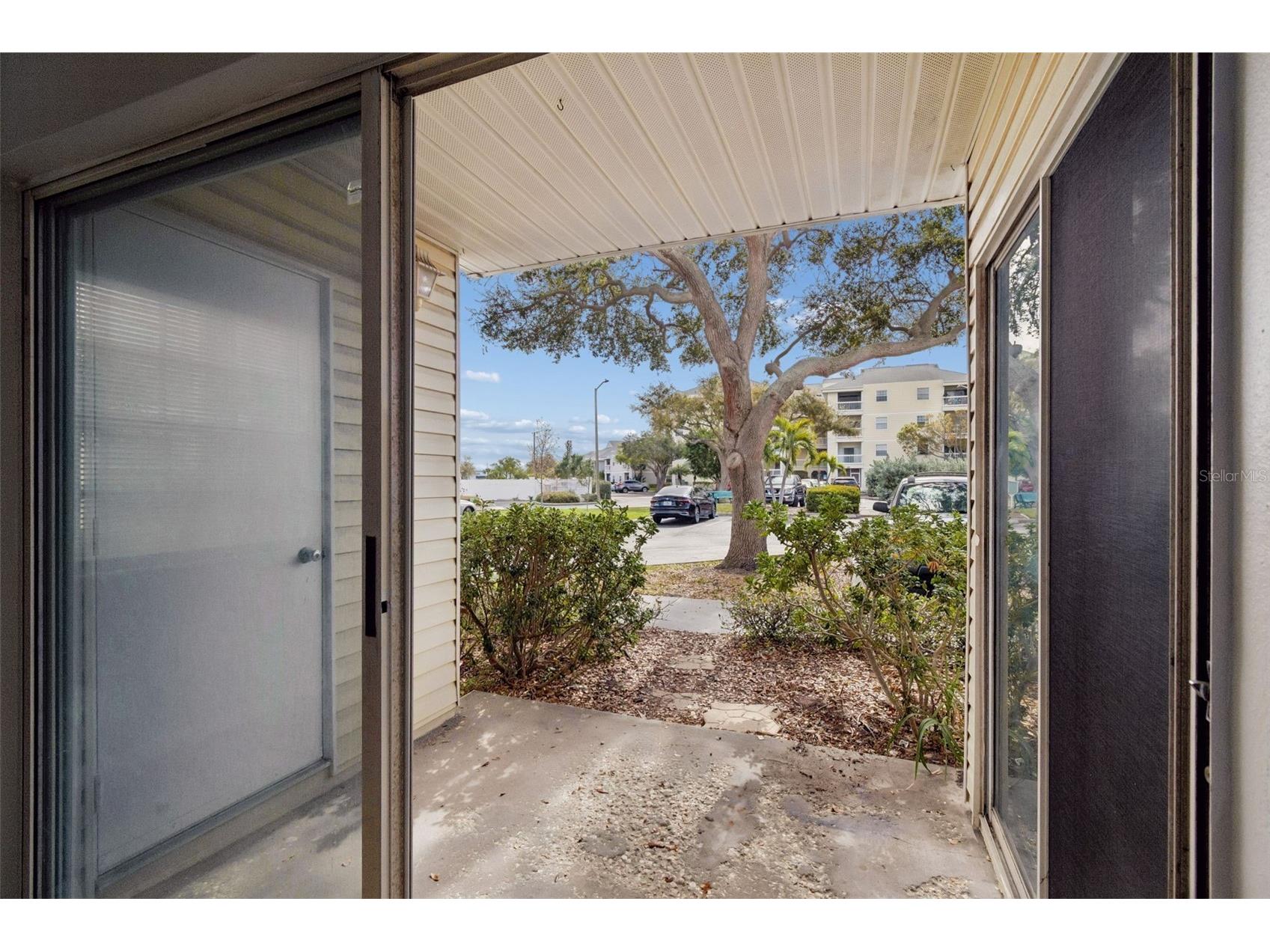 6915 Stones Throw Circle N #3106 Saint Petersburg FL 33710 TB8484140 image24