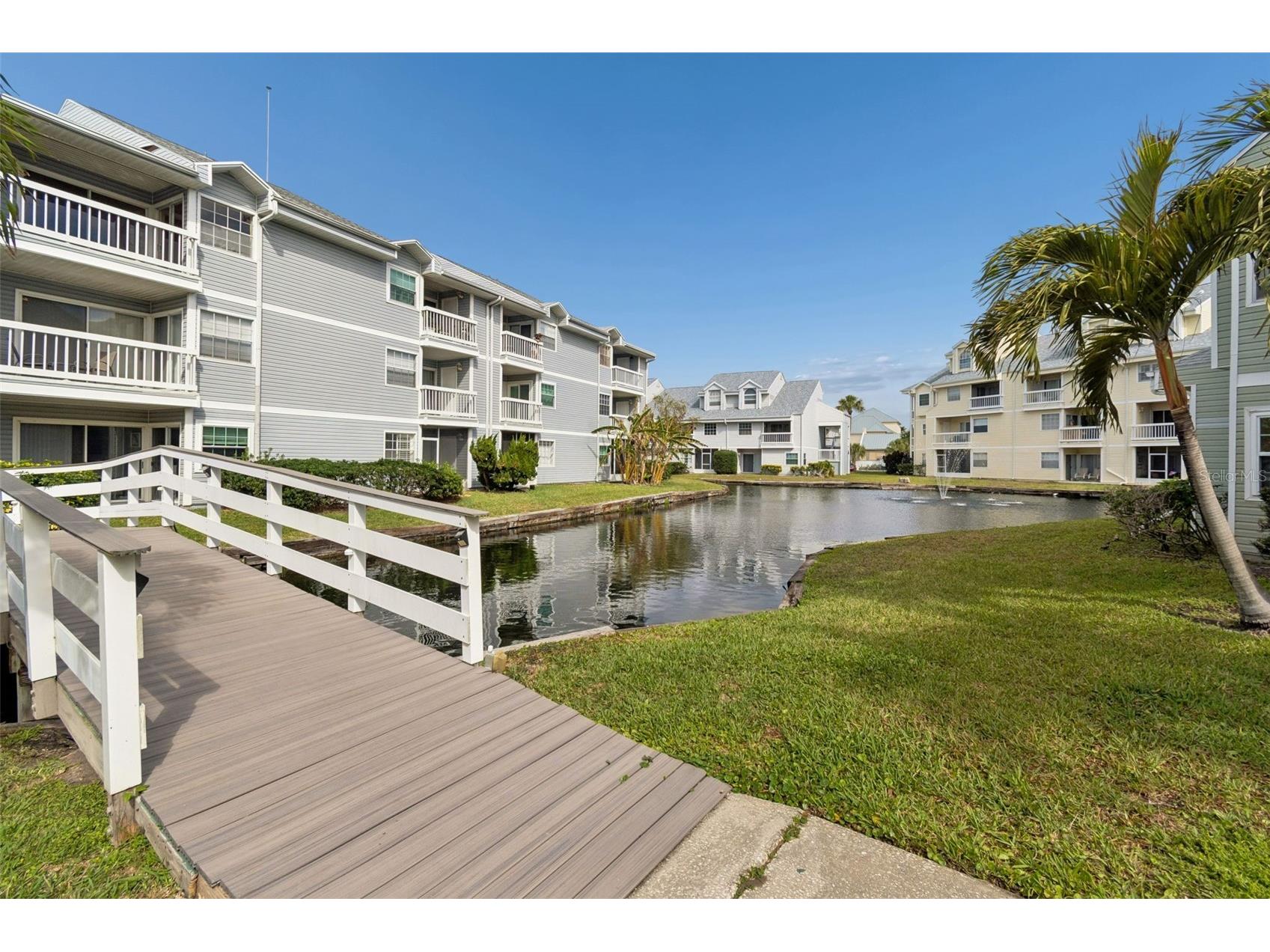 6915 Stones Throw Circle N #3106 Saint Petersburg FL 33710 TB8484140 image27