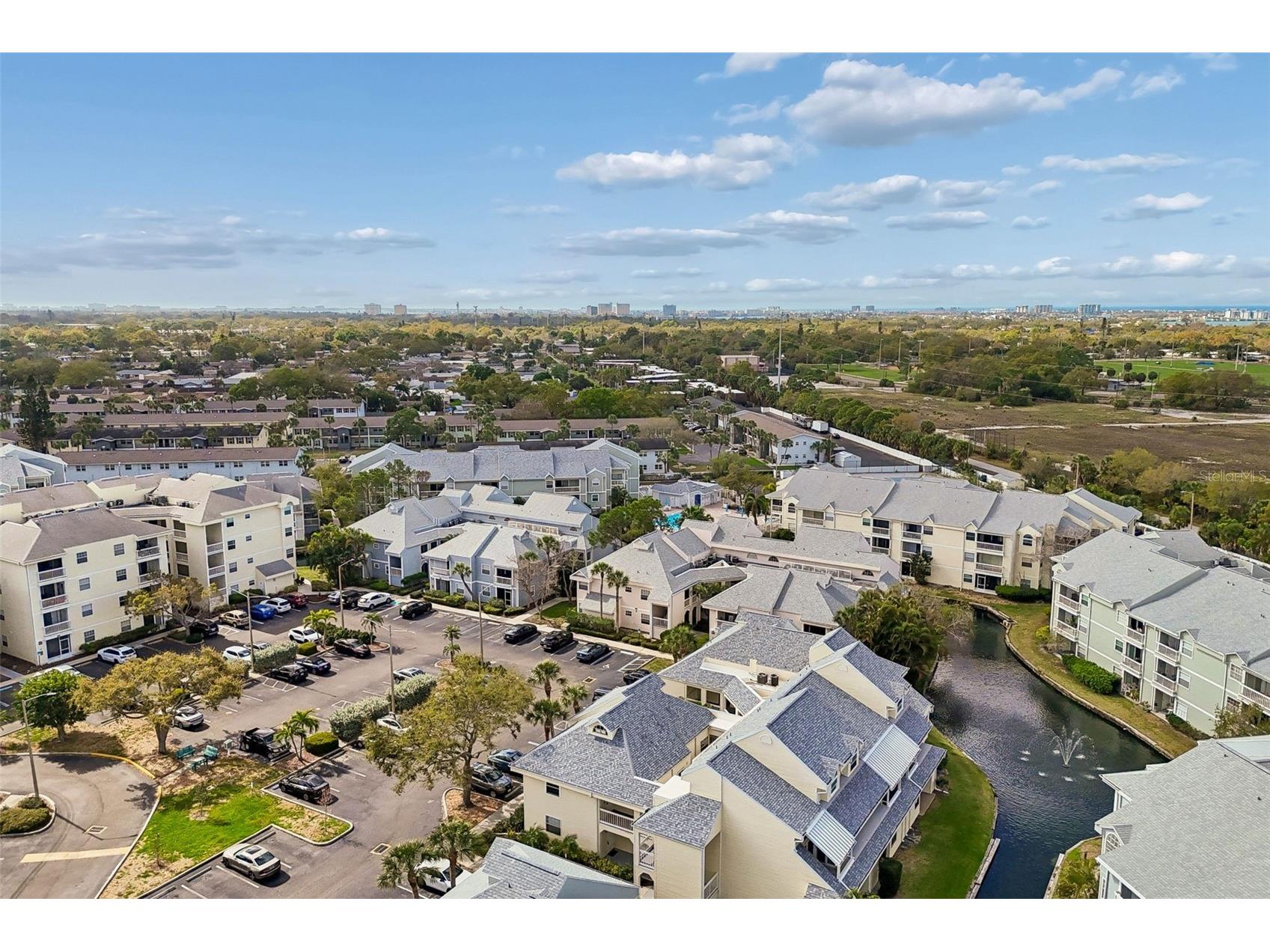 6915 Stones Throw Circle N #3106 Saint Petersburg FL 33710 TB8484140 image28