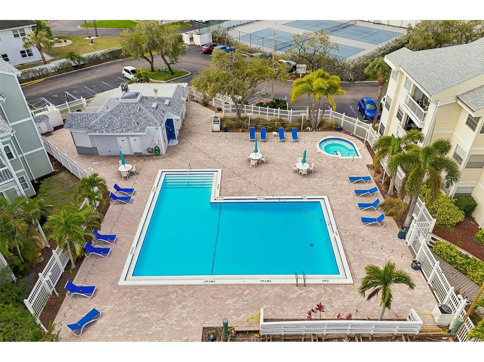 6915 Stones Throw Circle N #3106 Saint Petersburg FL 33710 TB8484140 image34
