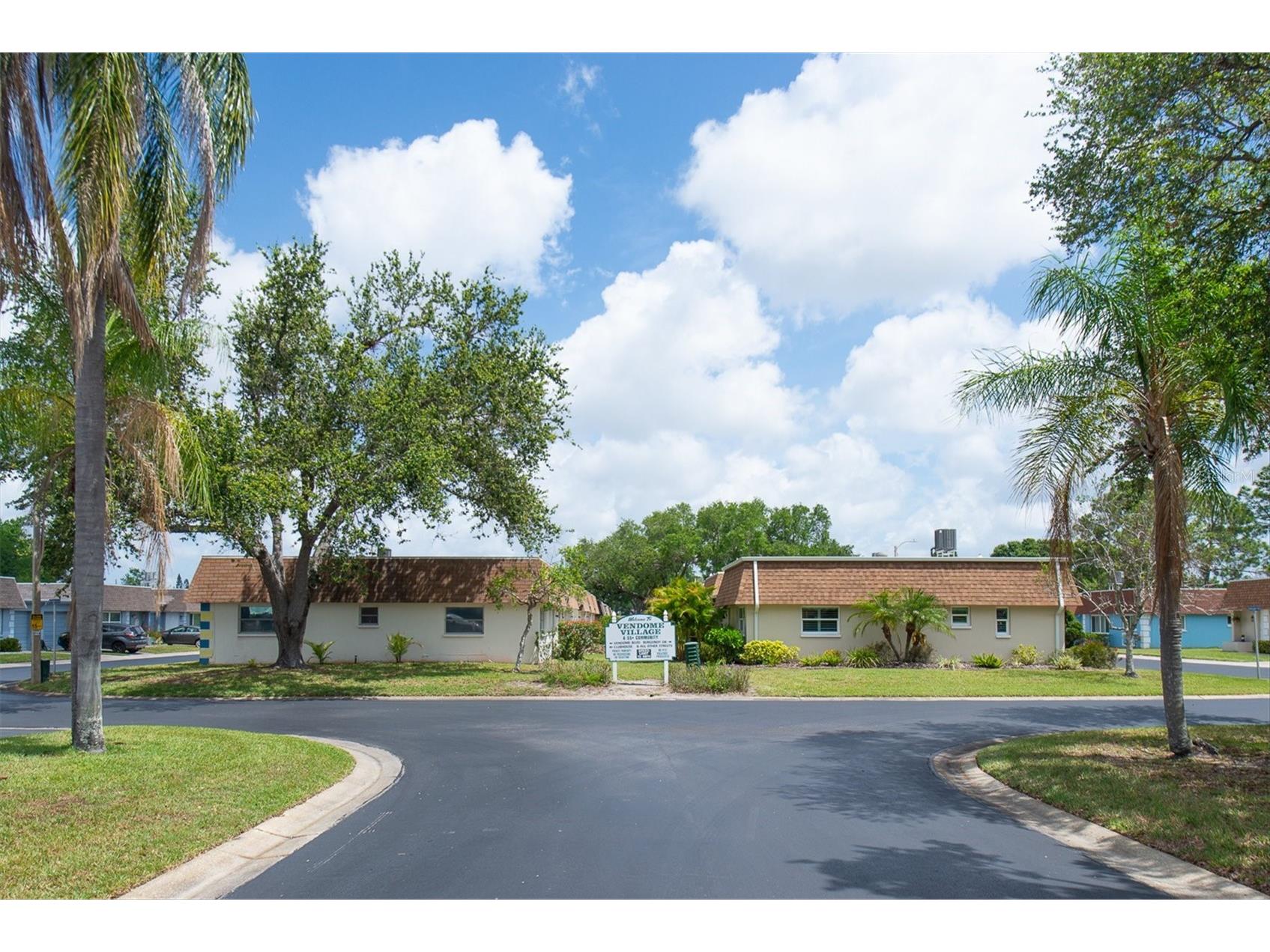 6915 Versailles N Pinellas Park FL 33781 TB8509099 image41