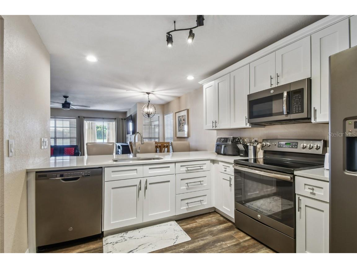 6916 Lake Place Court Tampa FL 33634 TB8445561 image11