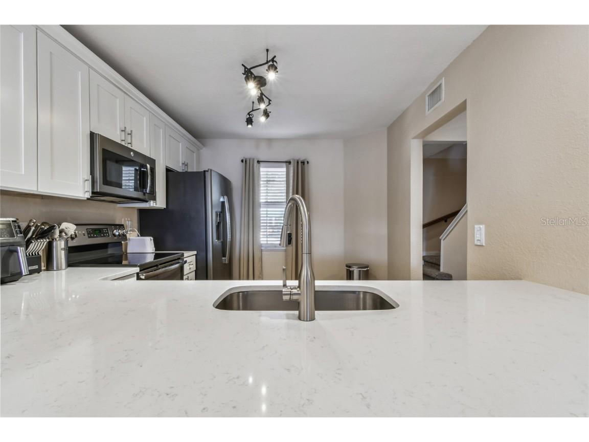 6916 Lake Place Court Tampa FL 33634 TB8445561 image12