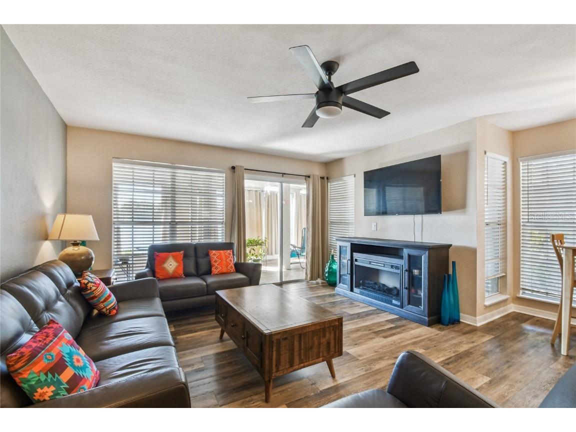 6916 Lake Place Court Tampa FL 33634 TB8445561 image16