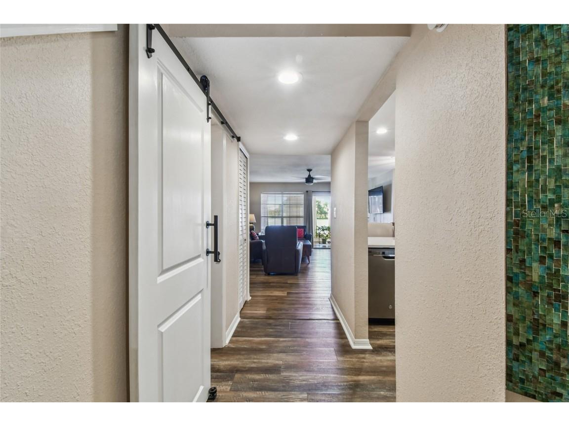 6916 Lake Place Court Tampa FL 33634 TB8445561 image34