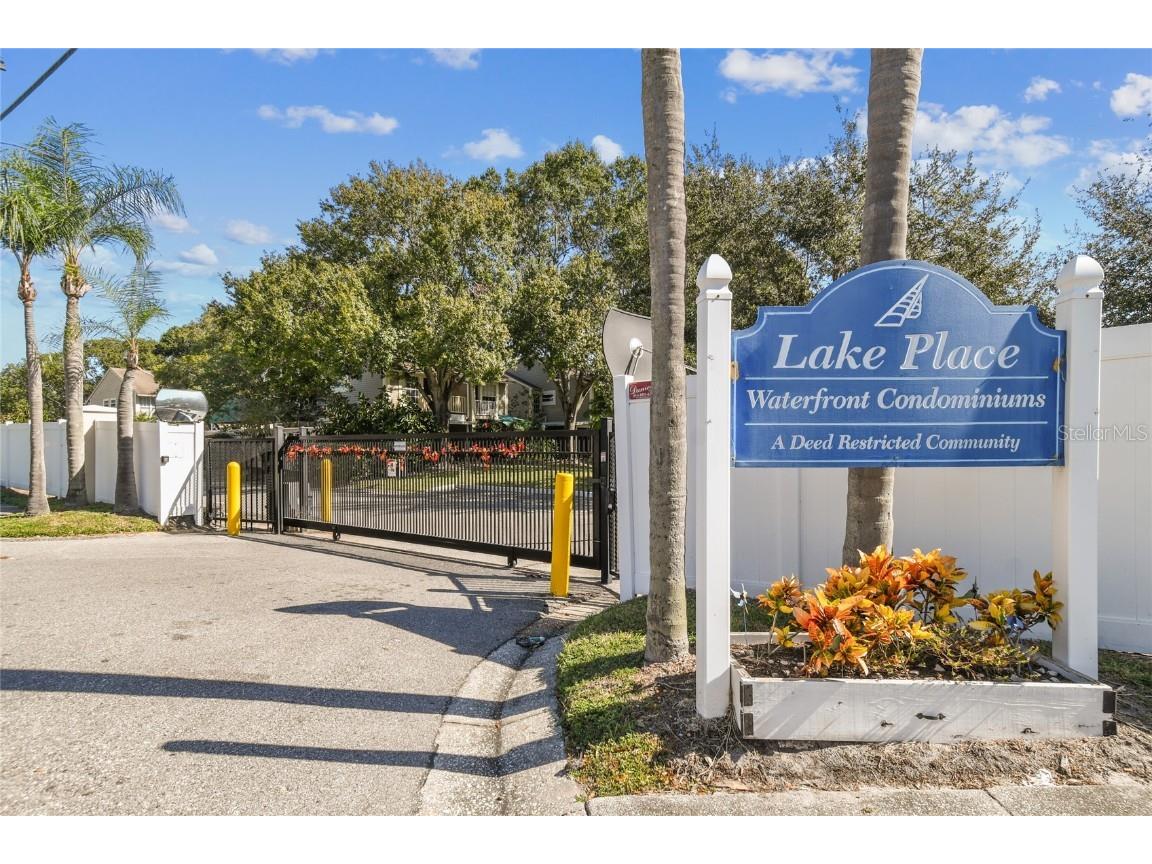 6916 Lake Place Court Tampa FL 33634 TB8445561 image67