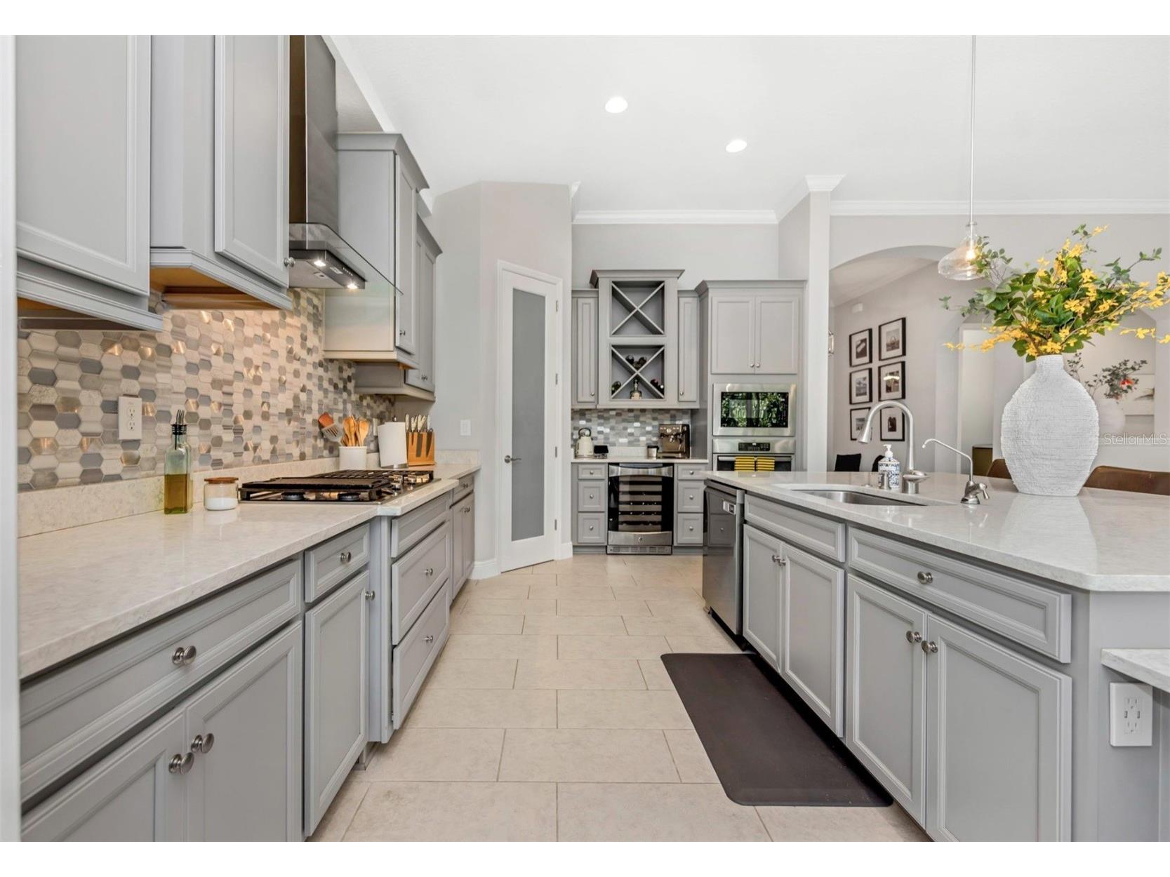 6916 Neopolitan Court Apollo Beach FL 33572 TB8493573 image10