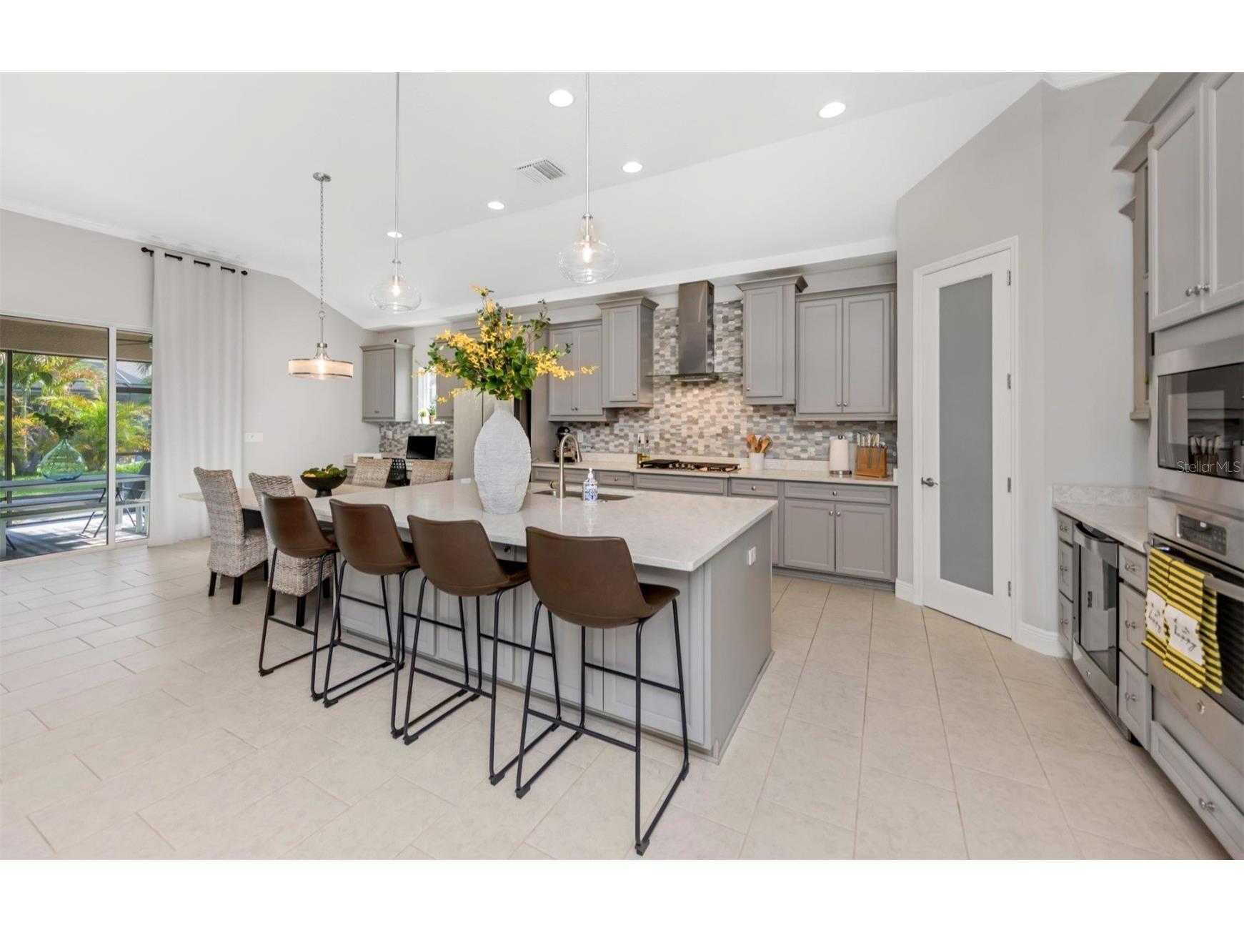 6916 Neopolitan Court Apollo Beach FL 33572 TB8493573 image12