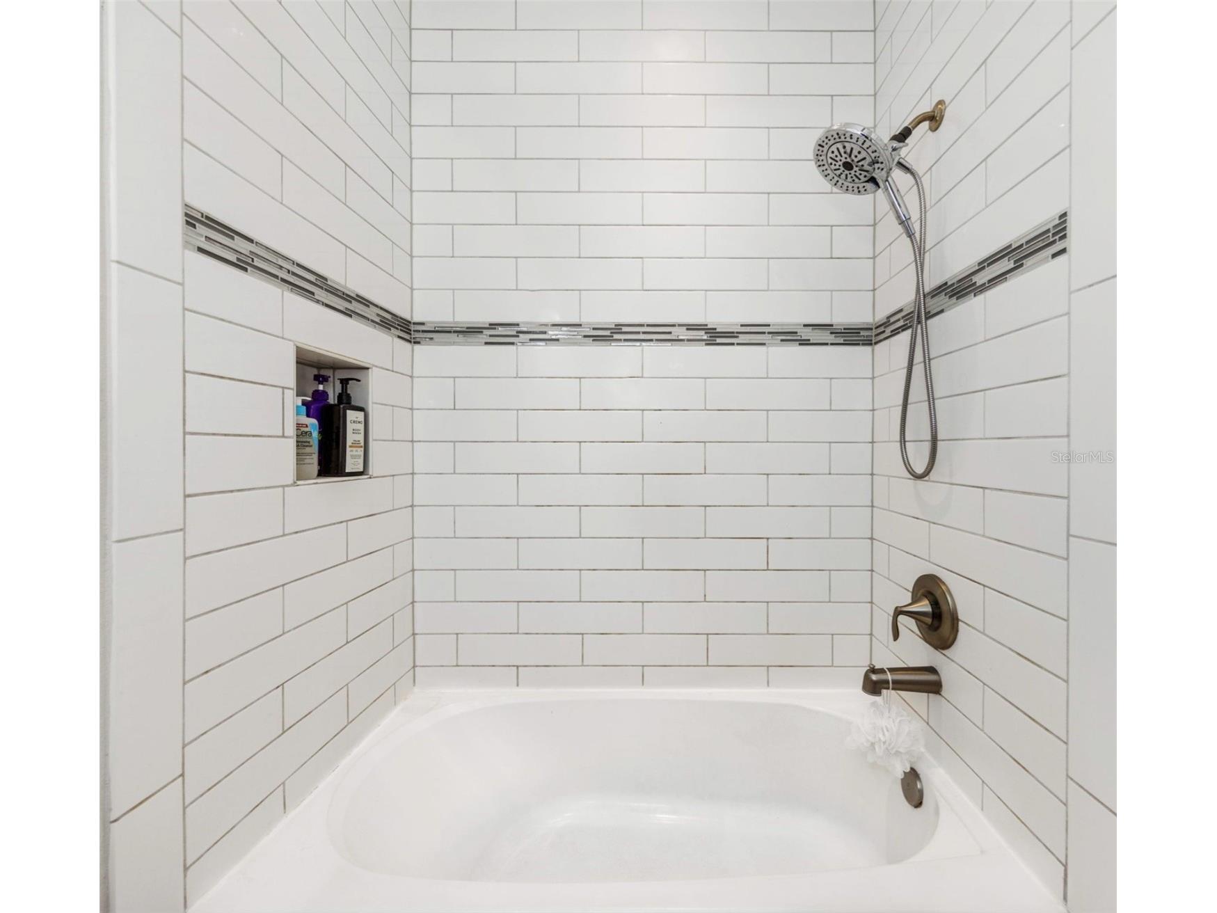 6916 Neopolitan Court Apollo Beach FL 33572 TB8493573 image35